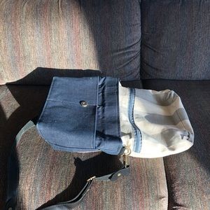 R Riveter Patton  6hx10wx1.75d.